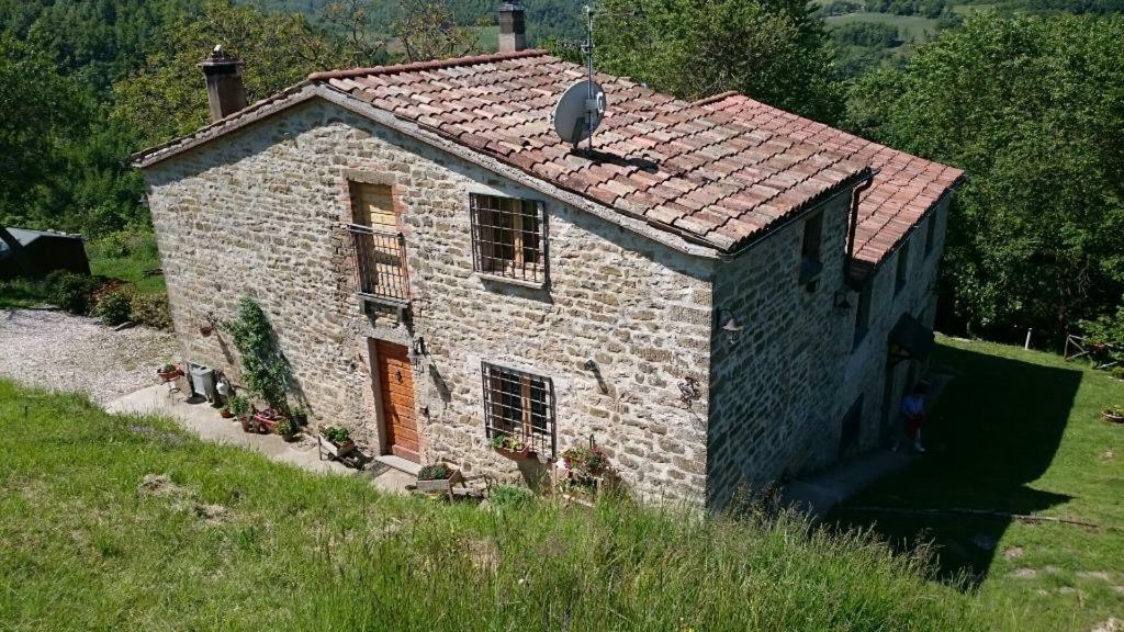 Grannoce Bed And Breakfast Gubbio Eksteriør billede